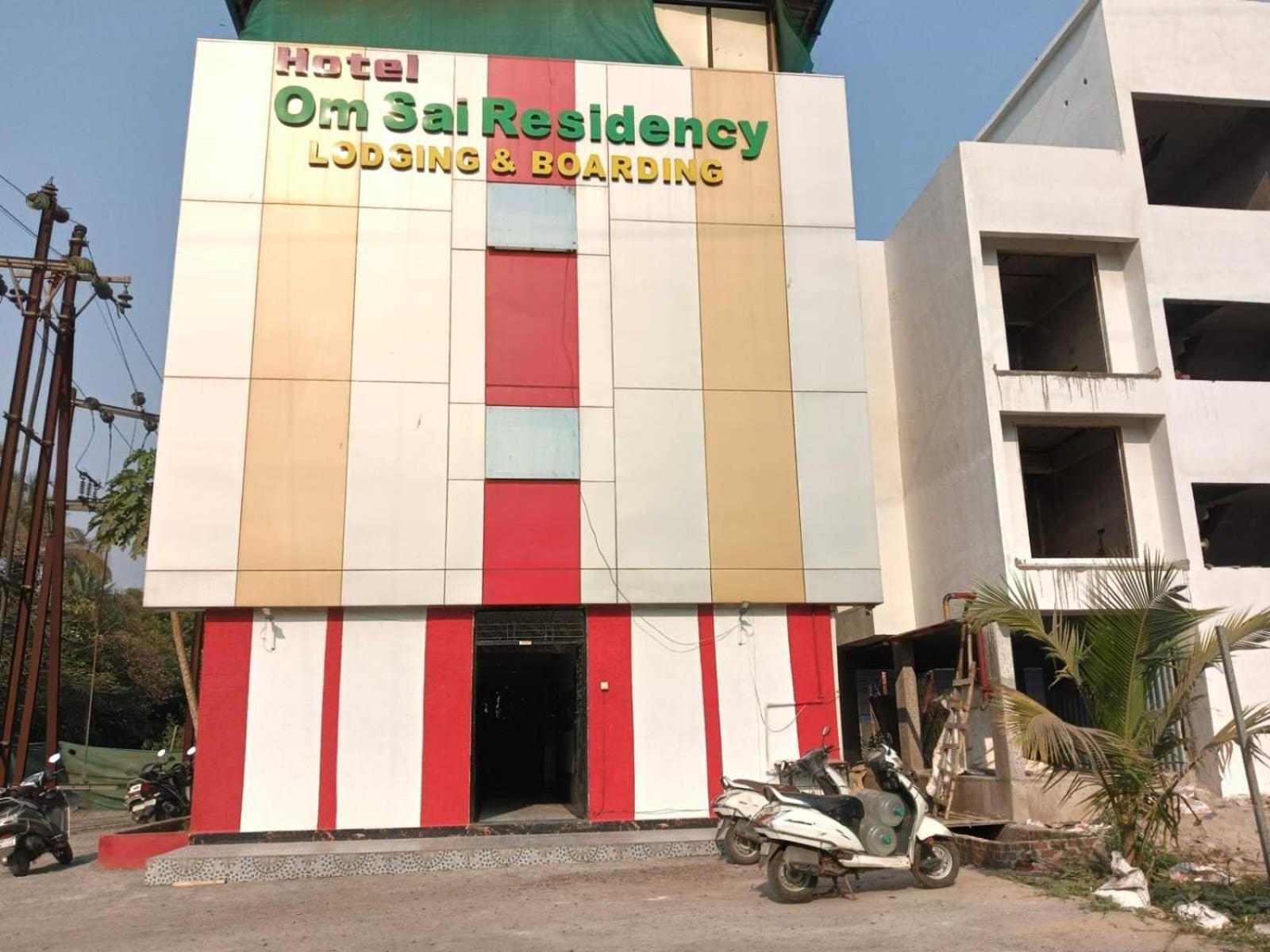 Hotel O Om Sai Residency Lodging And Boarding Taloje Budrukh Buitenkant foto